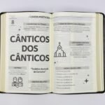 Editora lança Bíblias com mapas mentais para facilitar estudo.