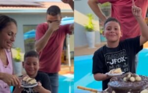 Menino de 7 anos oferece primeiro pedaço de bolo a Jesus em festa de aniversário e comove convidados