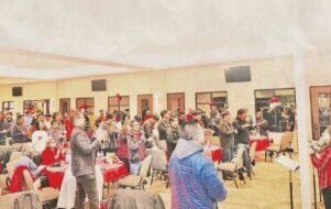 Pastor chinês leva fé cristã a imigrantes da China nos EUA.