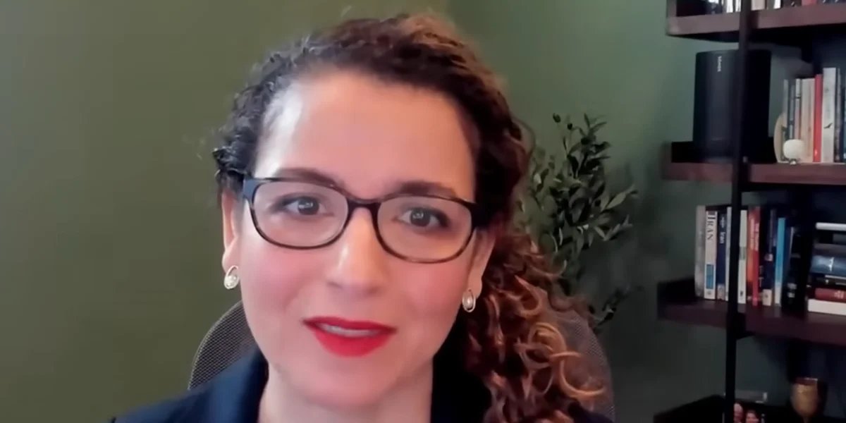 Missionária iraniana diz que fim do regime islâmico é resposta divina