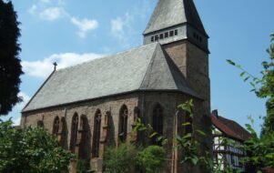 Igreja Evangélica Alemã perde fiéis com linha progressista.