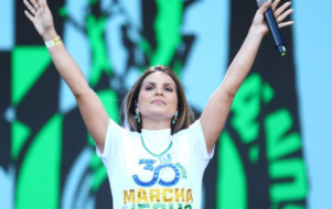 Aline Barros comenta participação na Marcha para Jesus