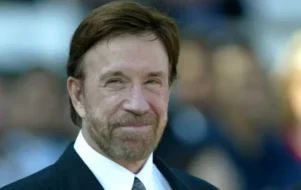 Chuck Norris morre aos 86 anos, lenda do cinema de ação