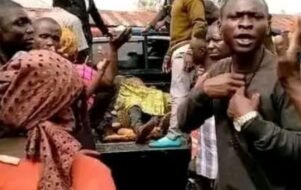 Ataques em igrejas na Nigéria durante a Páscoa deixam muitos mortos