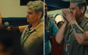 Presa há 17 anos, detenta se converte e é batizada em presídio nos EUA