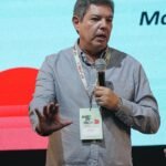 "Nem toda porta aberta é bênção divina, alerta pastor sobre vocação"