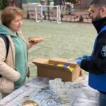 Cristãos levam pizza e fé para moradores em área de conflito na Ucrânia